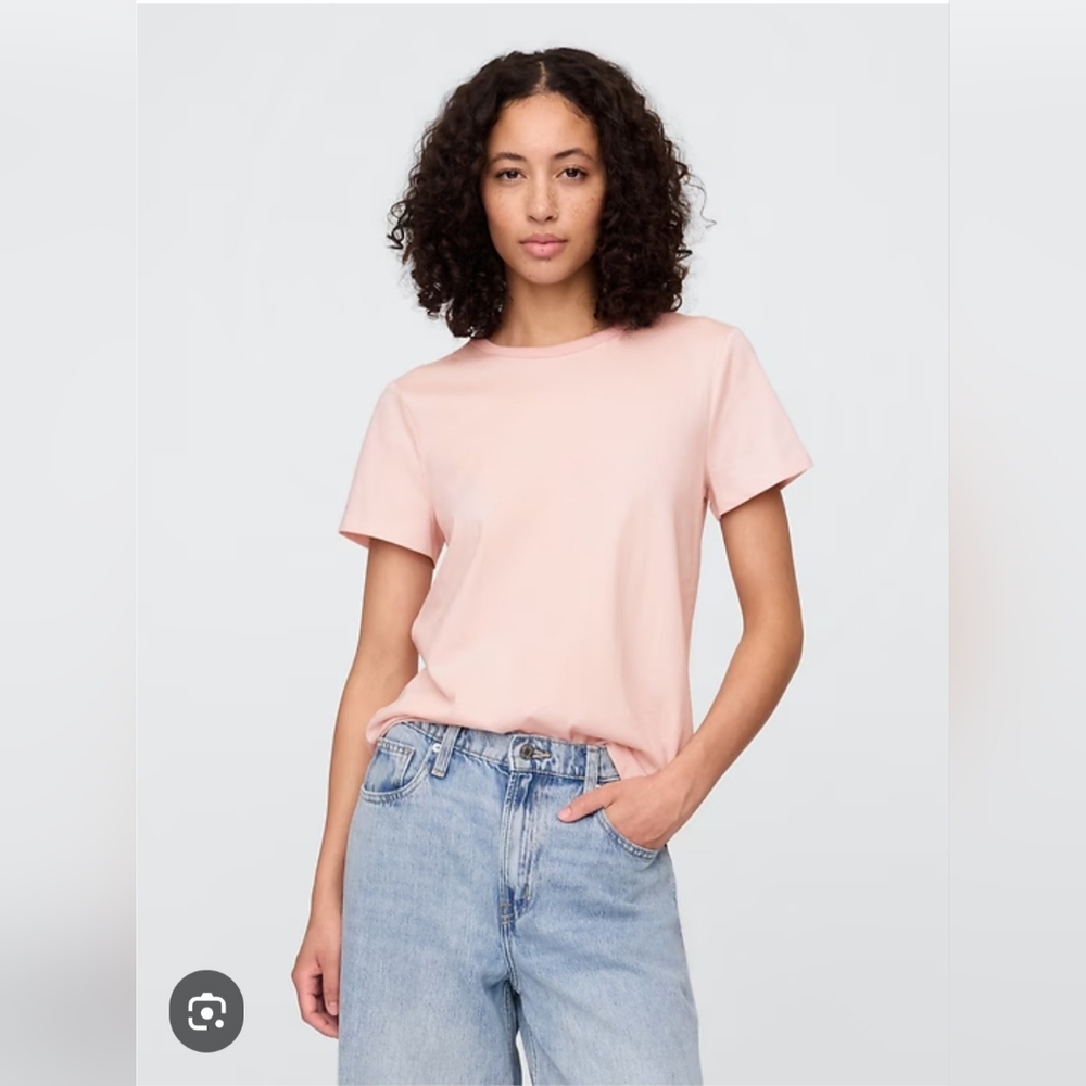 Gap Factory Favorite Classic Crewneck Women's T-Shirt Size S